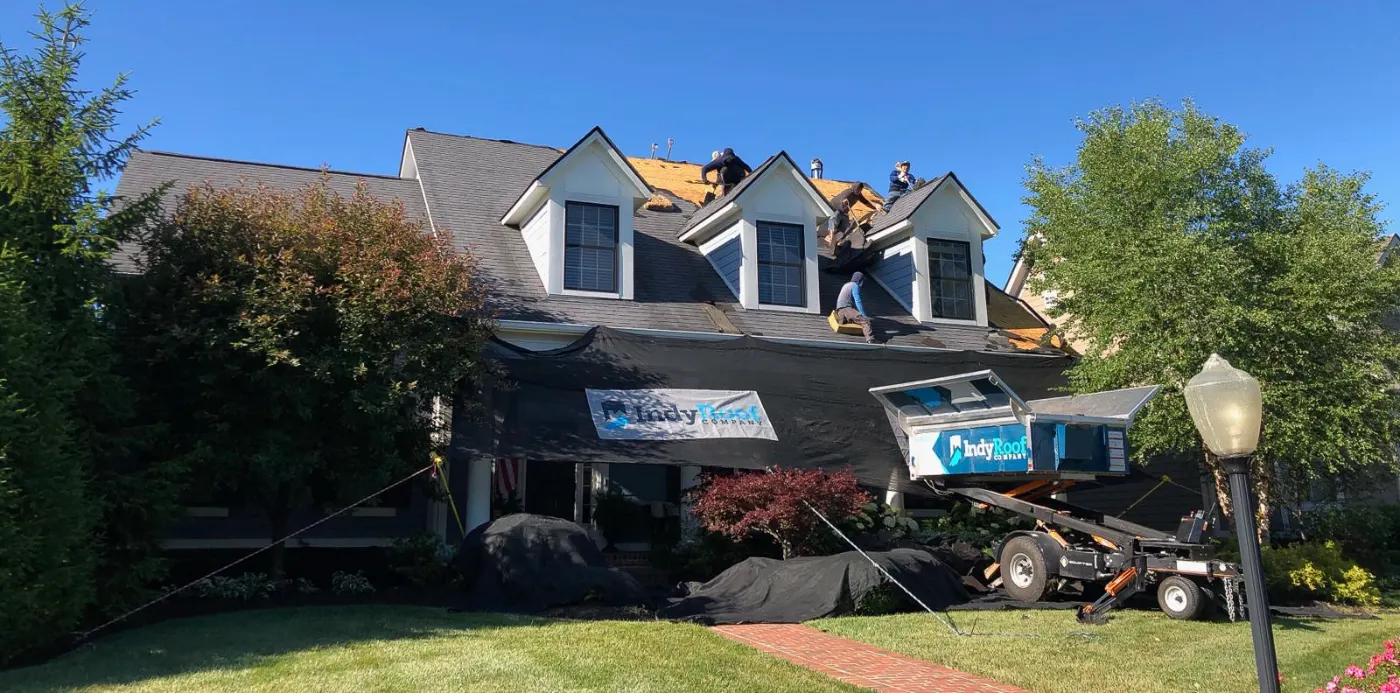 Roofing by Ravenswood Roofing near Crows Nest, IN